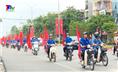 Đoàn thanh niên phường Trung Thành diễu hành tuyên truyền An toàn giao thông.