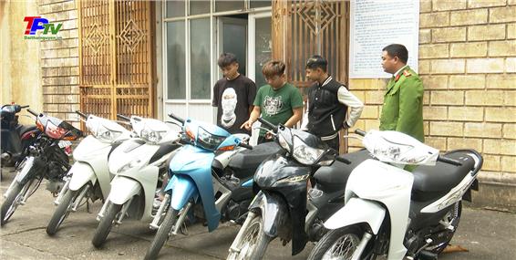 Khởi tố nhóm thanh, thiếu niên gây ra nhiều vụ trộm xe máy.