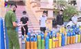 Công an thành phố Thái Nguyên thu giữ hàng trăm bình chứa khí cười
