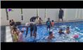 Đoàn phường Túc Duyên dạy bơi miễn phí cho thiếu nhi.