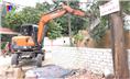 Đảm bảo an ninh trật tự, tổ chức tháo dỡ công trình lắp đặt trái phép trên đất đã thu hồi, bồi thường, giải phóng mặt bằng,