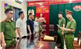 Khởi tố 3 đối tượng buôn bán, vận chuyển trên 28.400 bao thuốc lá lậu.