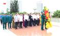 Đoàn đại biểu phường Phan Đình Phùng dâng hương tưởng nhớ các Anh hùng liệt sĩ nhân kỷ niệm 78 năm ngày Thương binh - Liệt sĩ (27-7)