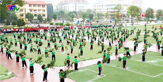 Trường Tiểu học Trưng Vương tổ chức Hội khoẻ Phù Đổng cấp trường lần thứ III.