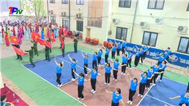Hội LHPN phường Tân Long: Đồng diễn dân vũ.