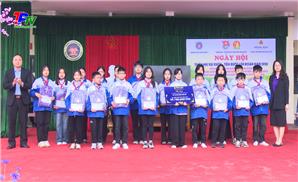 Trường Trung học cơ sở Chùa Hang I tổ chức chương trình 