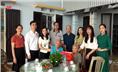 Lãnh đạo phường Phan Đình Phùng thăm, tặng quà gia đình người có công, đảng viên cao tuổi nhân Đại hội đại biểu Đảng bộ phường lần thứ I, nhiệm kỳ 2025-2030.