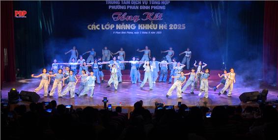 Tổng kết các lớp năng khiếu hè 2025