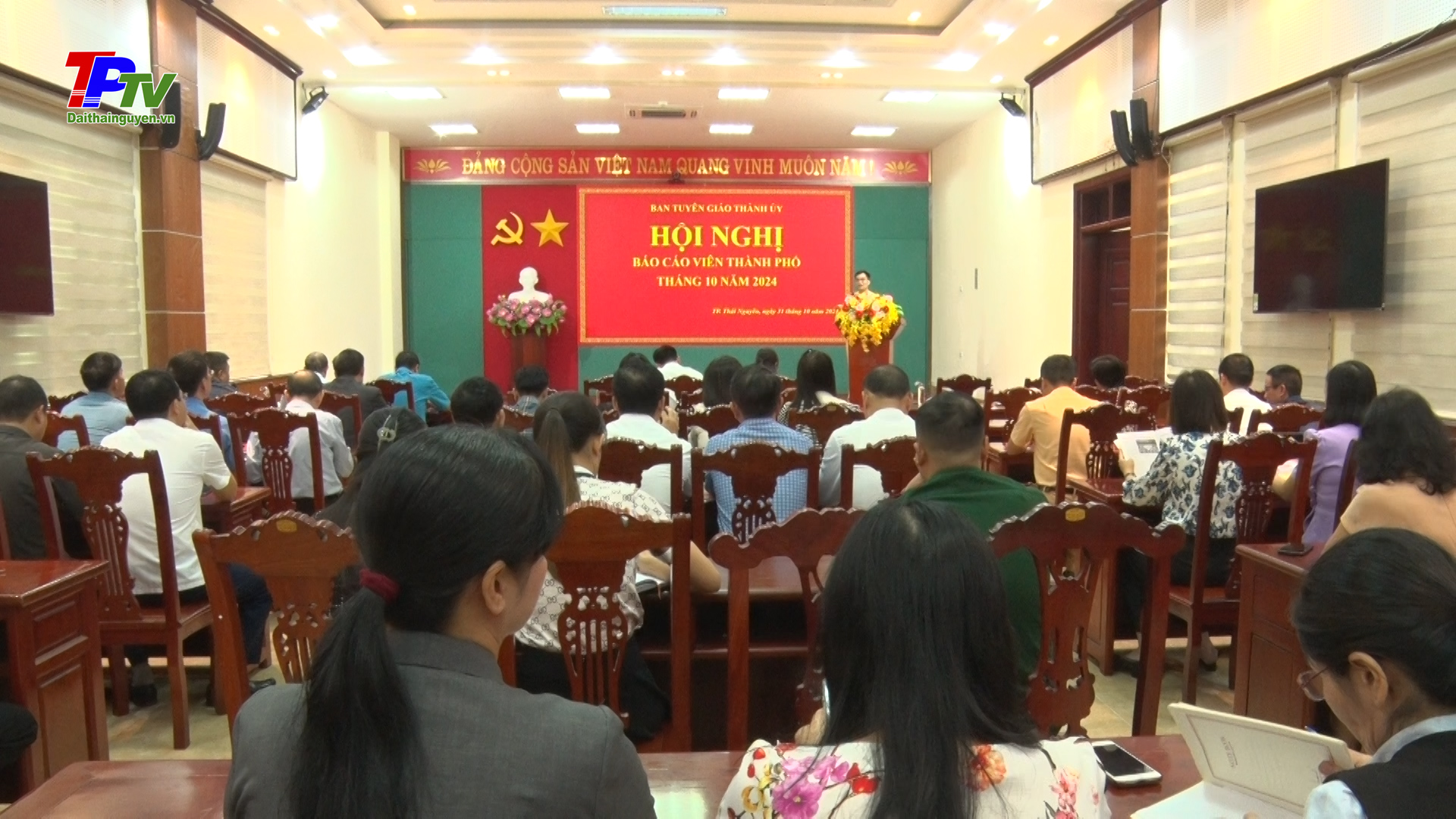 Hội nghị Báo cáo viên thành phố Thái Nguyên tháng 10 năm 2024.