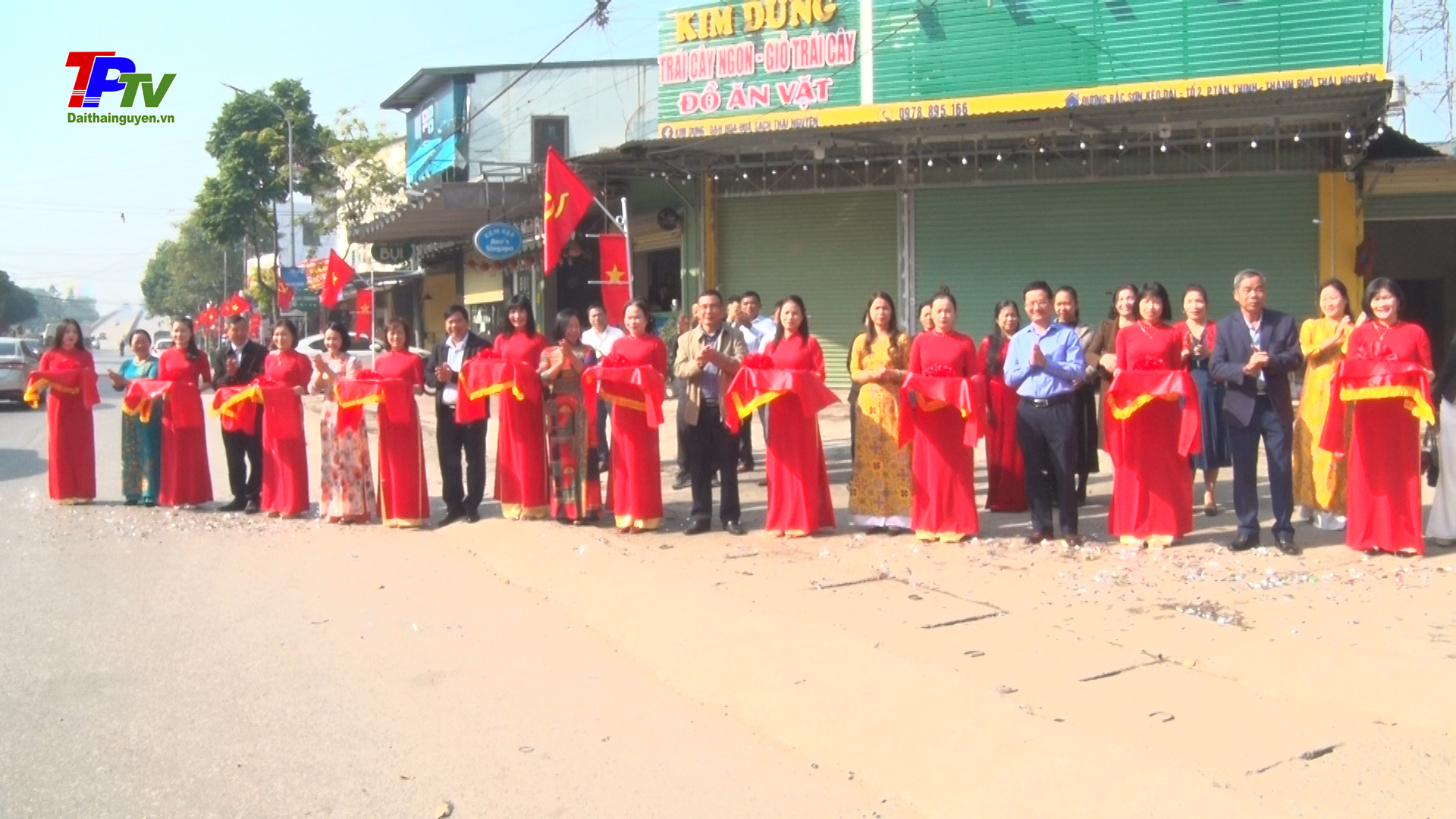 Chi bộ 2 phường Tân Thịnh khánh thành 