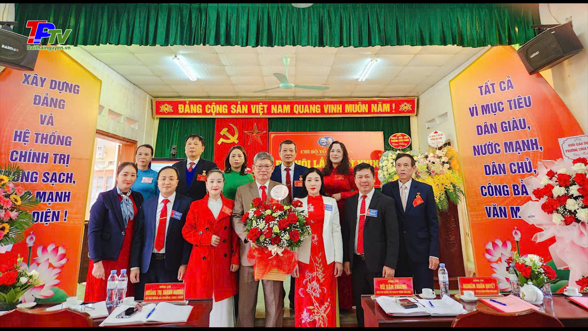 Chi bộ tổ dân phố 6, phường Chùa Hang đại hội điểm, nhiệm kỳ 2025 - 2027.