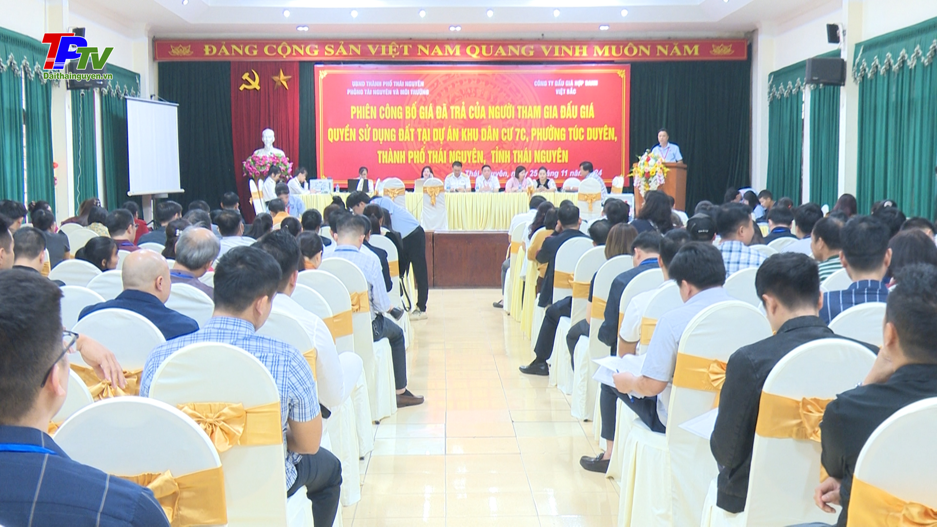 Thành phố Thái Nguyên: Thu được 214 tỷ đồng qua phiên đấu giá 64 Lô đất.
