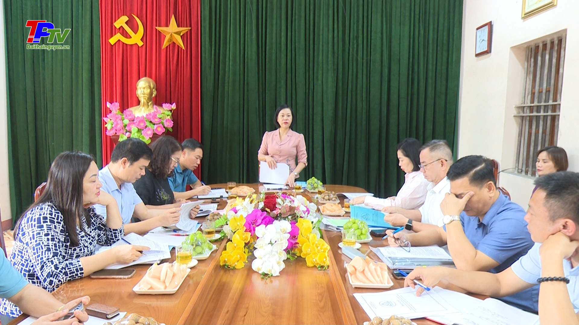 Khảo sát kết quả công tác chuyển đổi mục đích sử dụng đất từ các loại đất khác sang đất phi nông nghiệp.