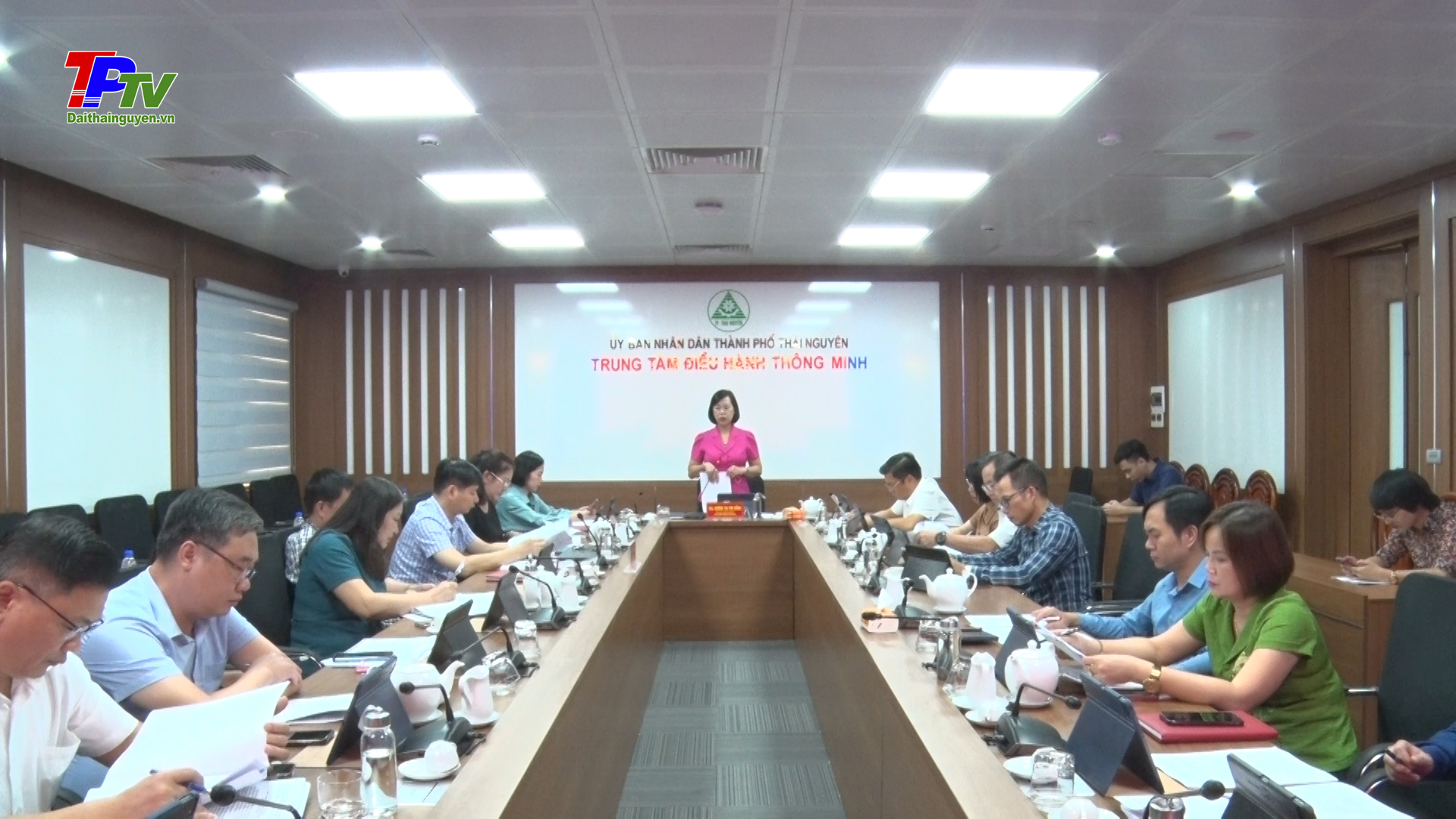 Thống nhất nội dung Báo cáo tổng hợp ý kiến, kiến nghị cử tri gửi tới Kỳ họp thứ mười tám, HĐND thành phố Thái Nguyên khóa XIX.
