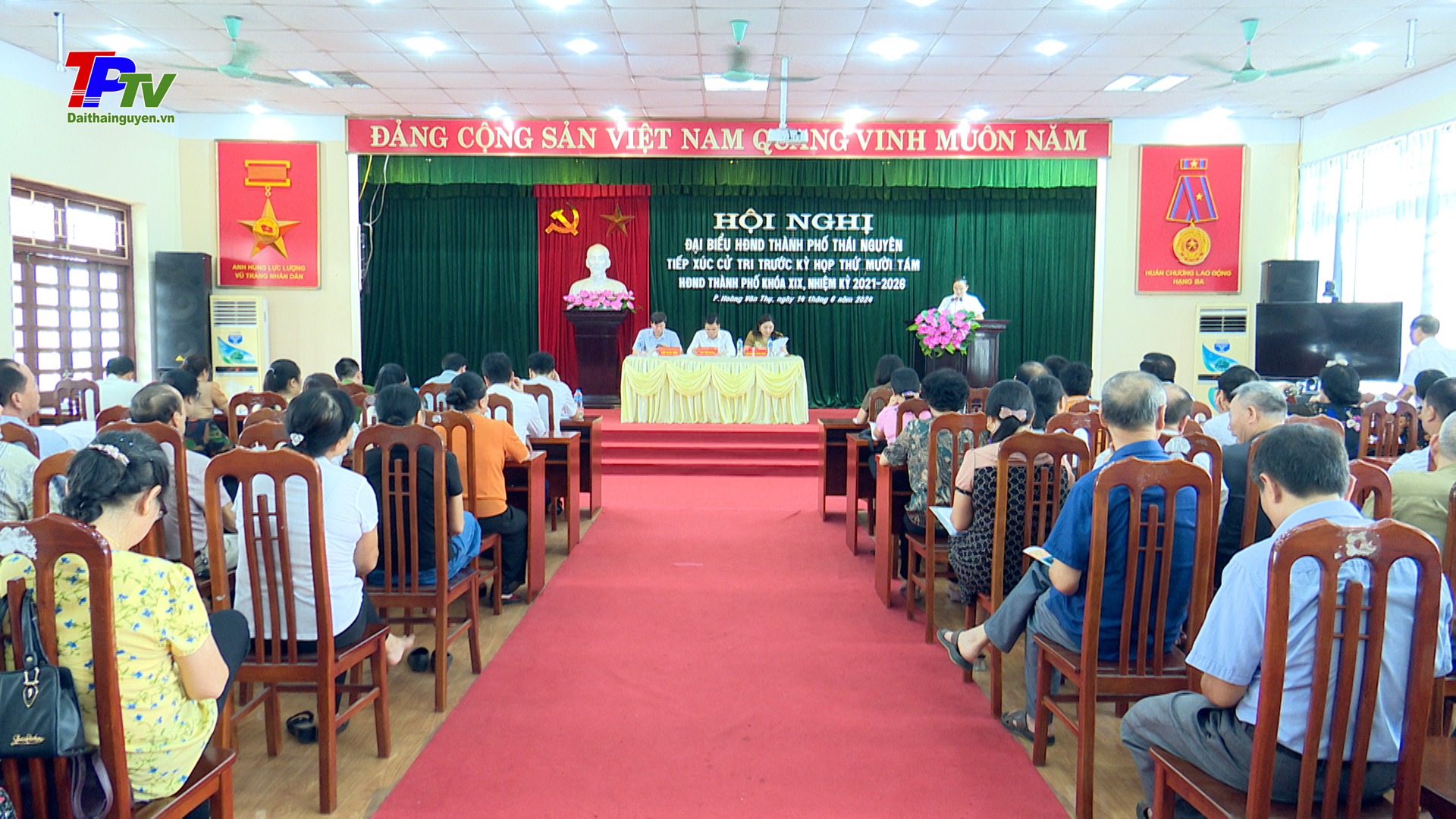 Đại biểu HĐND thành phố Thái Nguyên: Tiếp xúc cử tri phường Hoàng Văn Thụ trước kỳ họp thứ 18.
