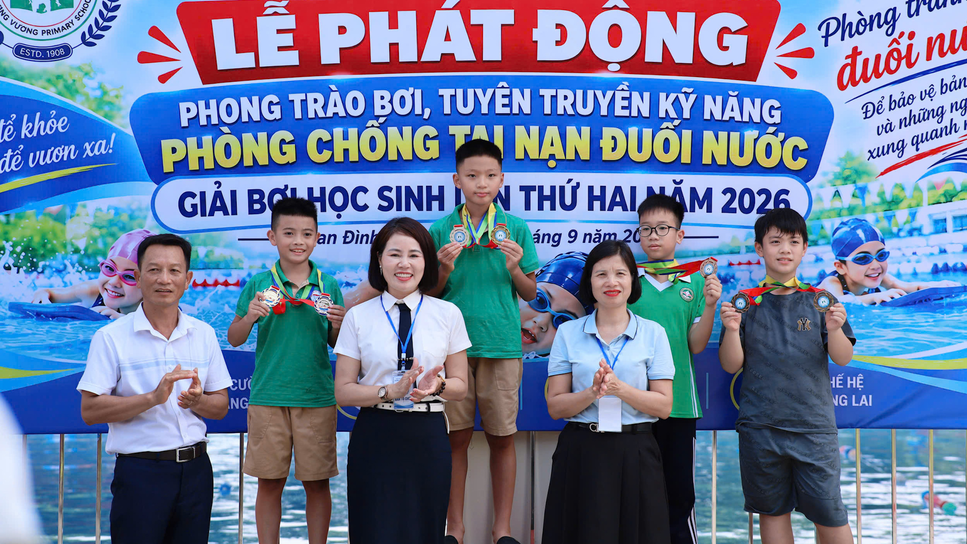Trường Tiểu học Trưng Vương tổ chức giải bơi học sinh lần thứ II năm 2026.