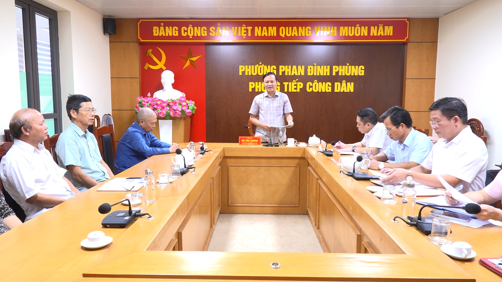 Đồng chí Bí thư Đảng ủy phường Phan Đình Phùng tiếp công dân định kỳ tháng 9/2026