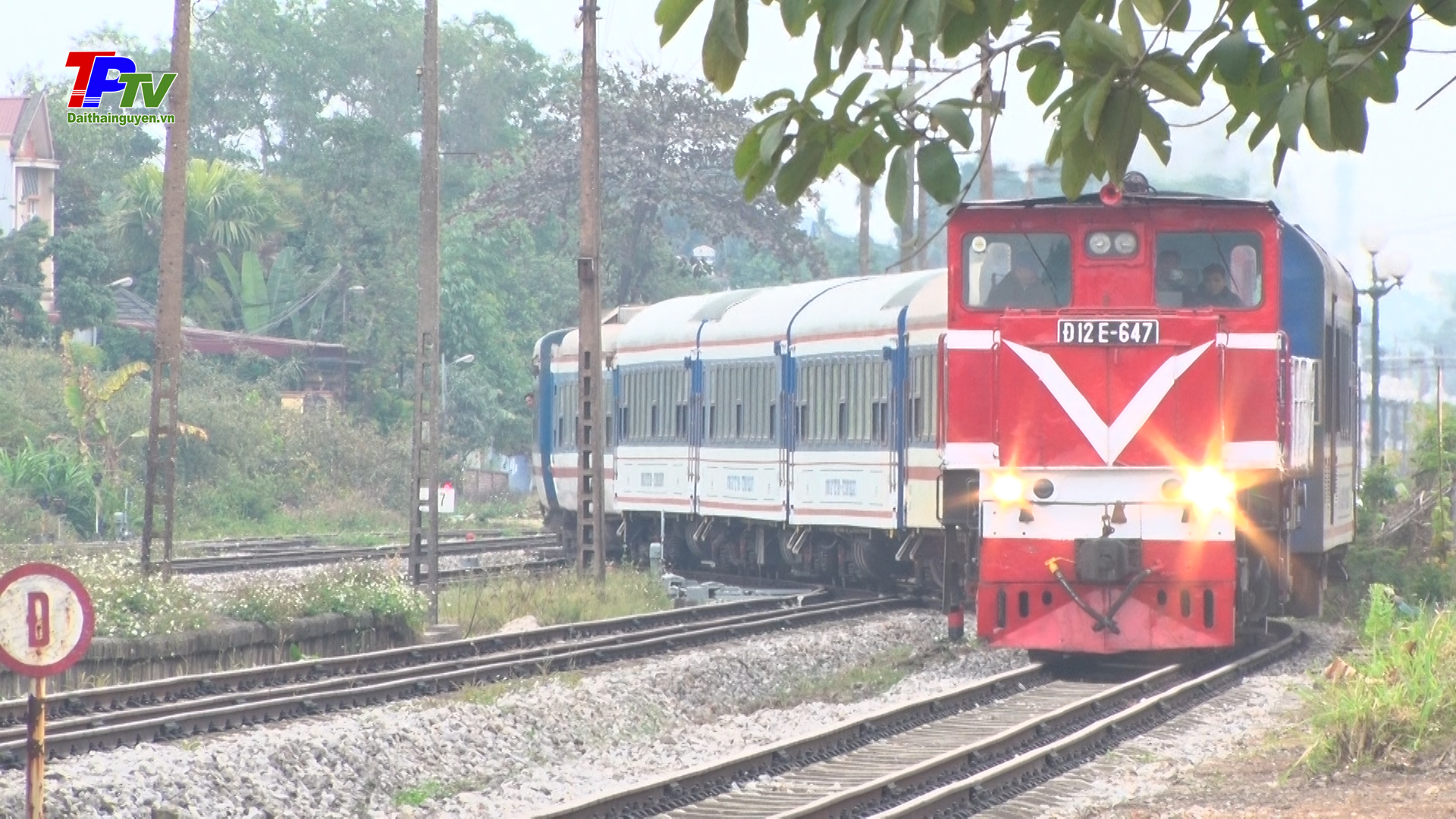Chuyến tàu du lịch và điểm đến hấp dẫn nơi mảnh đất xứ Trà.