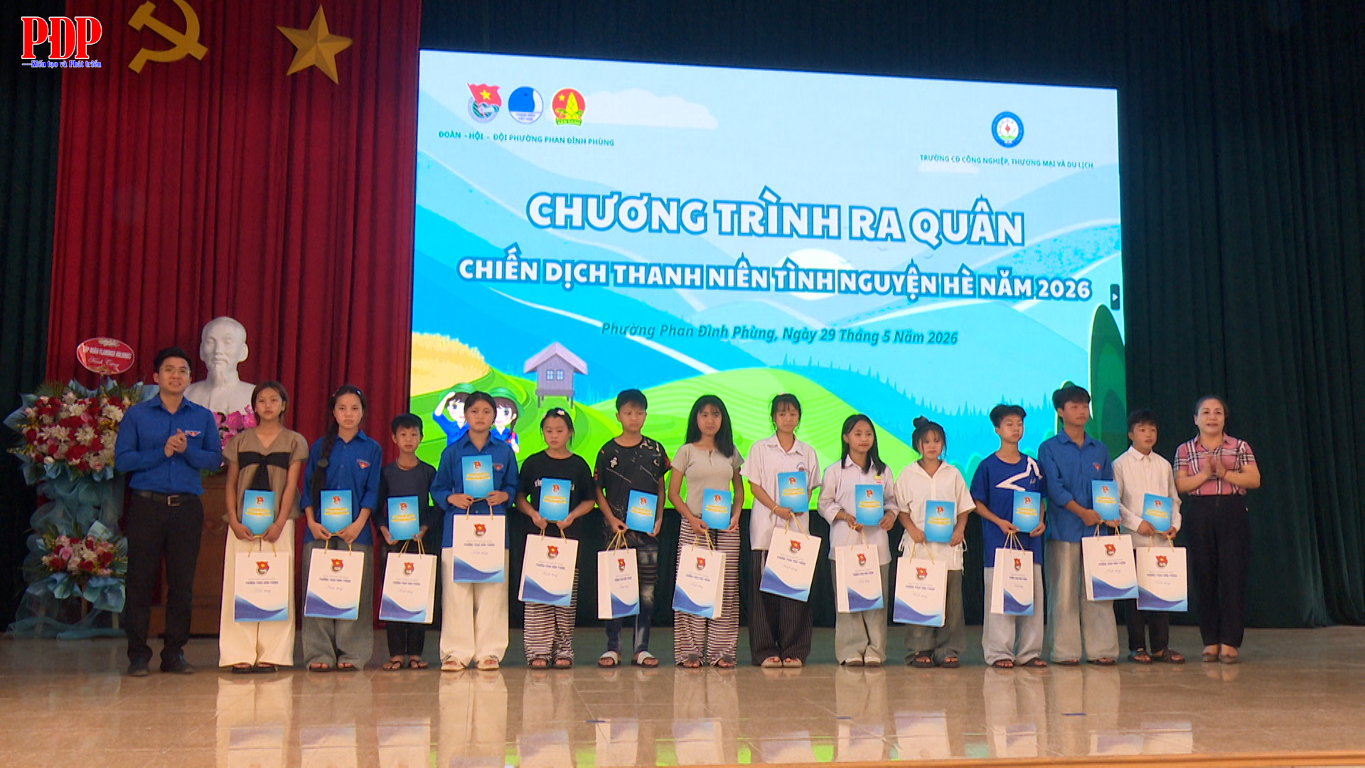 Đoàn phường Phan Đình Phùng: Ra quân Chiến dịch thanh niên tình nguyện hè năm 2026