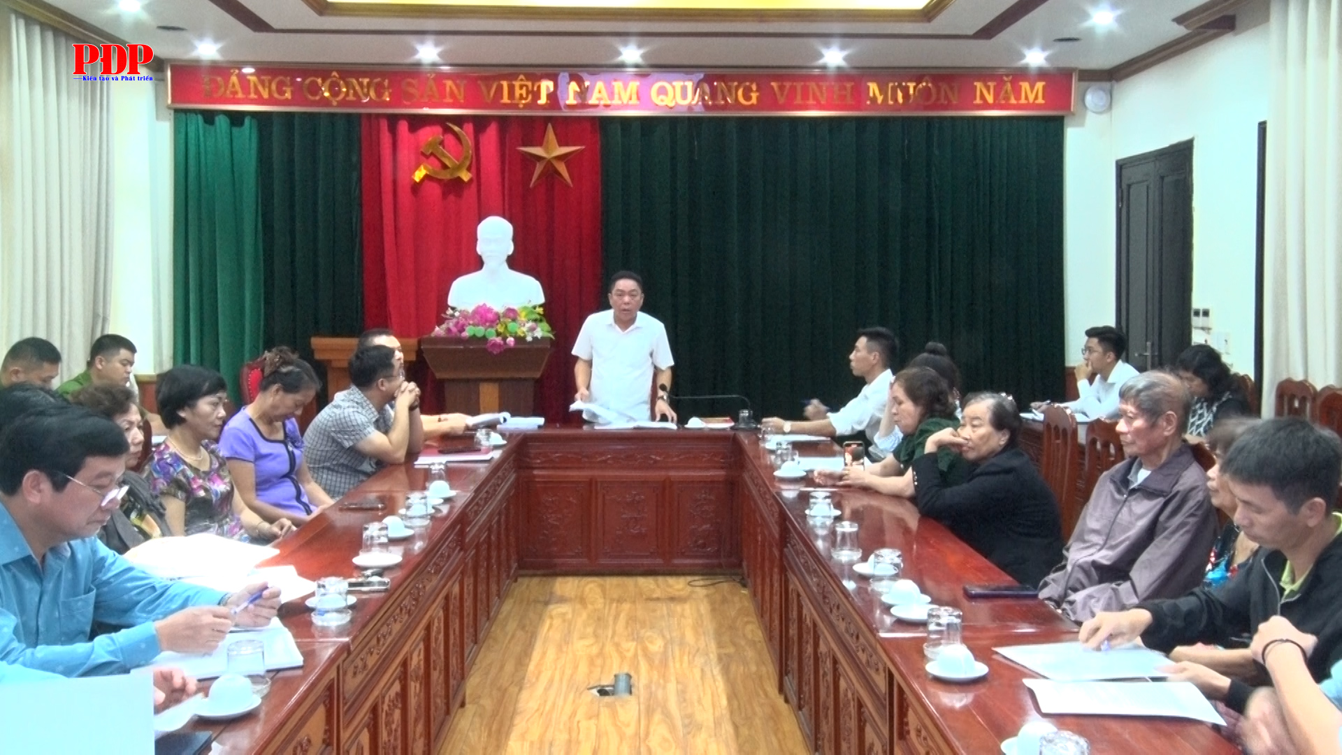 Đối thoại GPMB thực hiện dự án: Xây dựng tuyến đường quy hoạch phía sau trụ sở làm việc khối các cơ quan tỉnh.