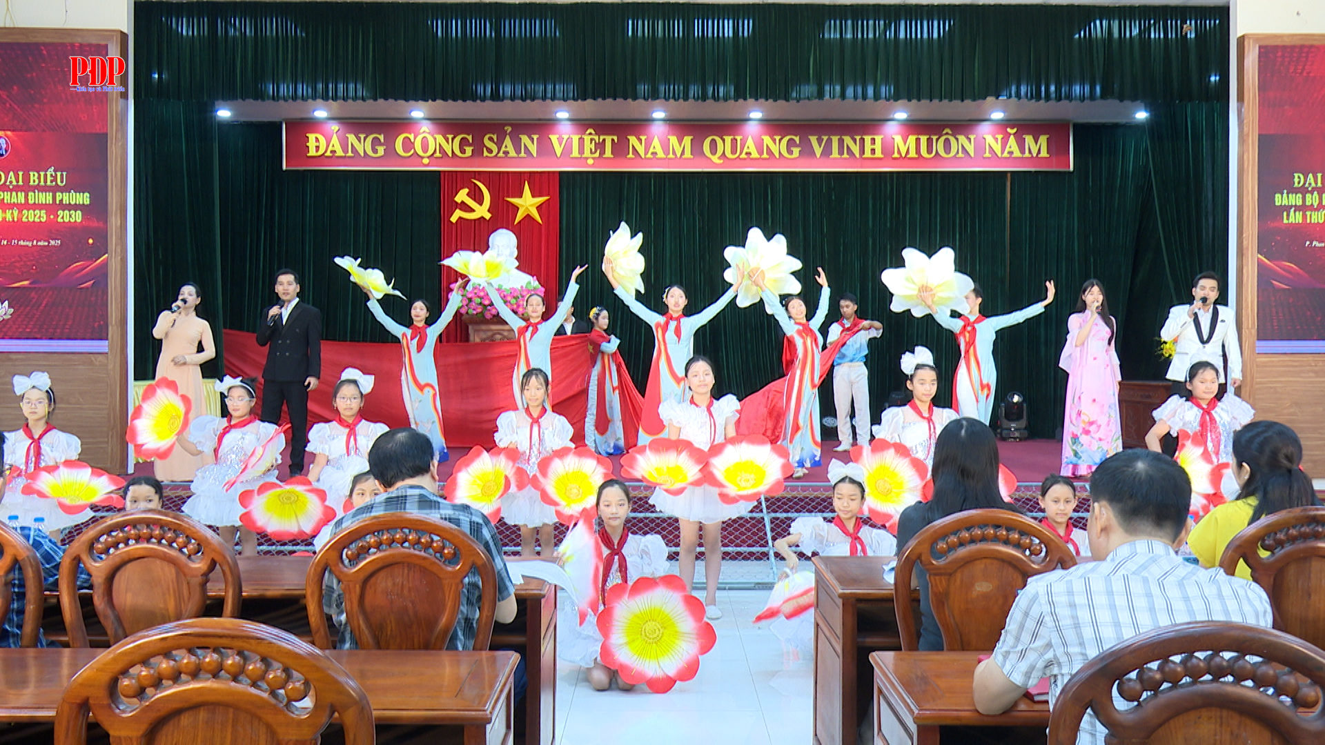 Tổng duyệt chương trình Đại hội Đại biểu Đảng bộ phường Phan Đình Phùng lần thứ I, nhiệm kỳ 2025-2030.