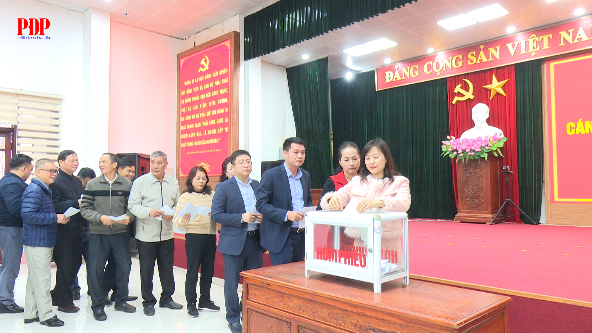 Hội nghị chủ chốt về công tác cán bộ phường Phan Đình Phùng