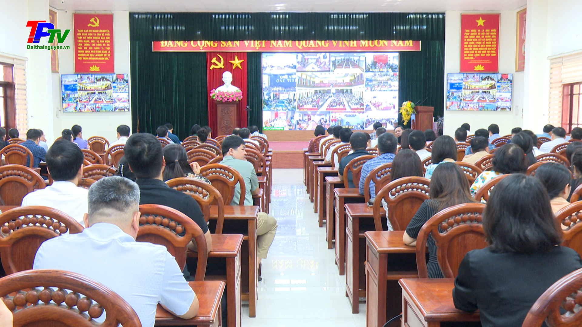 Tập huấn toàn quốc vận hành hệ thống chính trị cấp xã mới.