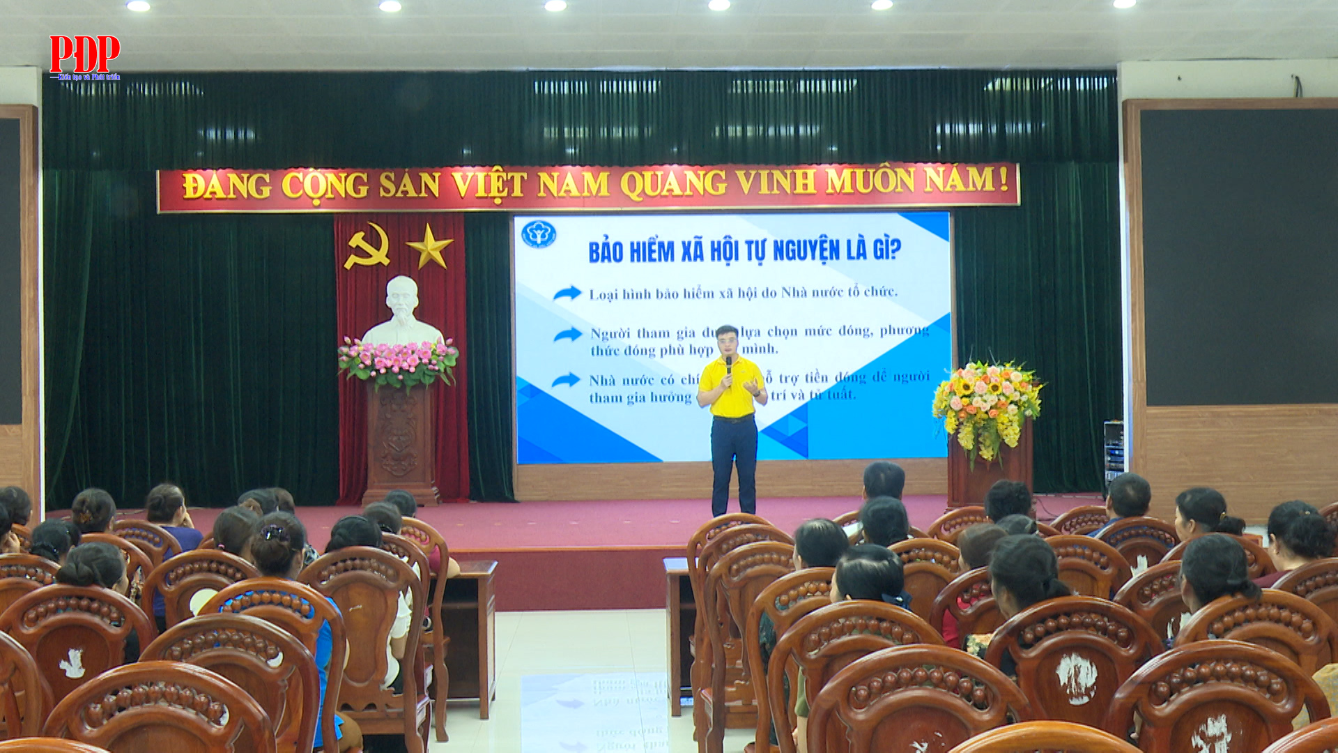 Hội Nông dân phường Phan Đình Phùng: Tuyên truyền chính sách, pháp luật về Bảo hiểm xã hội, Bảo hiểm y tế.