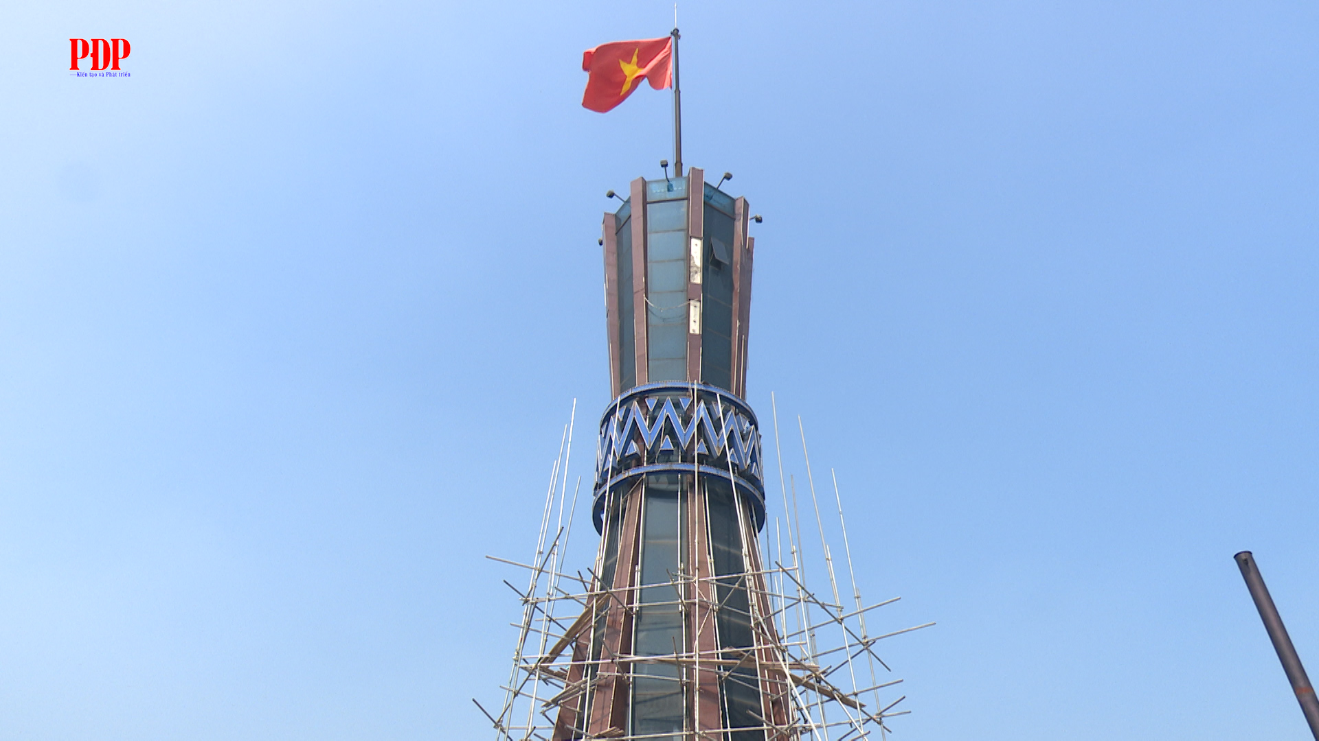 Phường Phan Đình Phùng cải tạo, sửa chữa Quảng trường Võ Nguyên Giáp hướng tới các sự kiện lớn của Tỉnh.