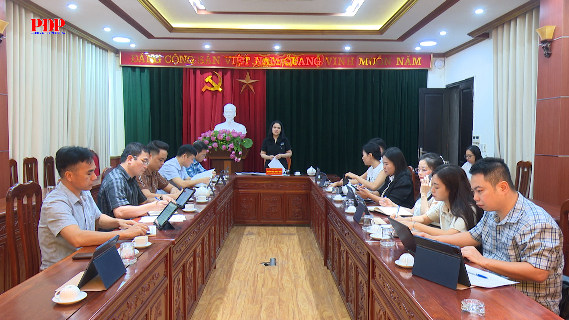 Thường trực Đảng ủy phường Phan Đình Phùng làm việc với các cơ quan tham mưu giúp việc Đảng ủy, Ủy ban MTTQ và các tổ chức chính trị xã hội, Trung tâm Chính trị phường