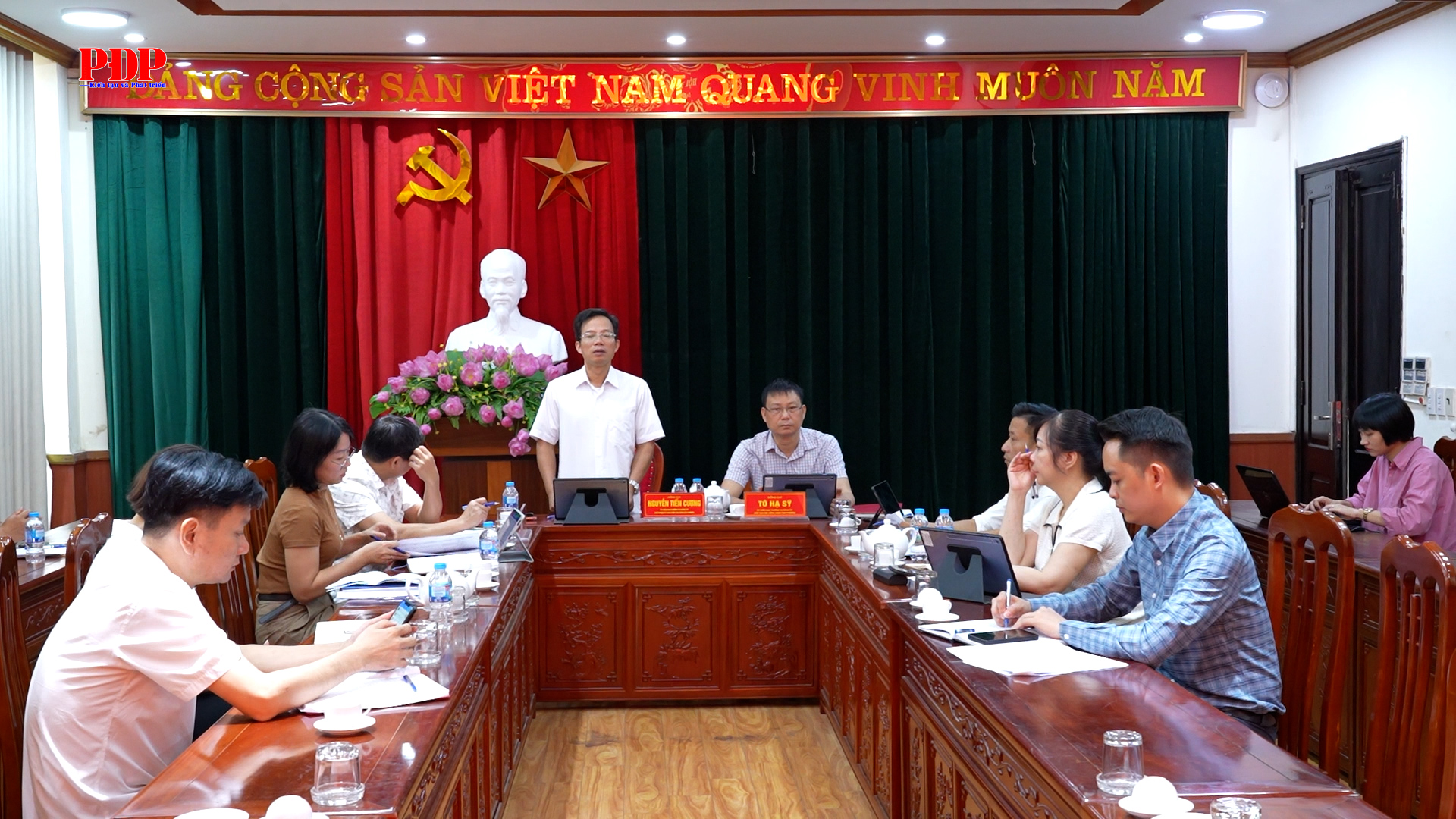Thường trực HĐND phường Phan Đình Phùng giám sát công tác quản lý trật tự đô thị và chỉnh trang đô thị.