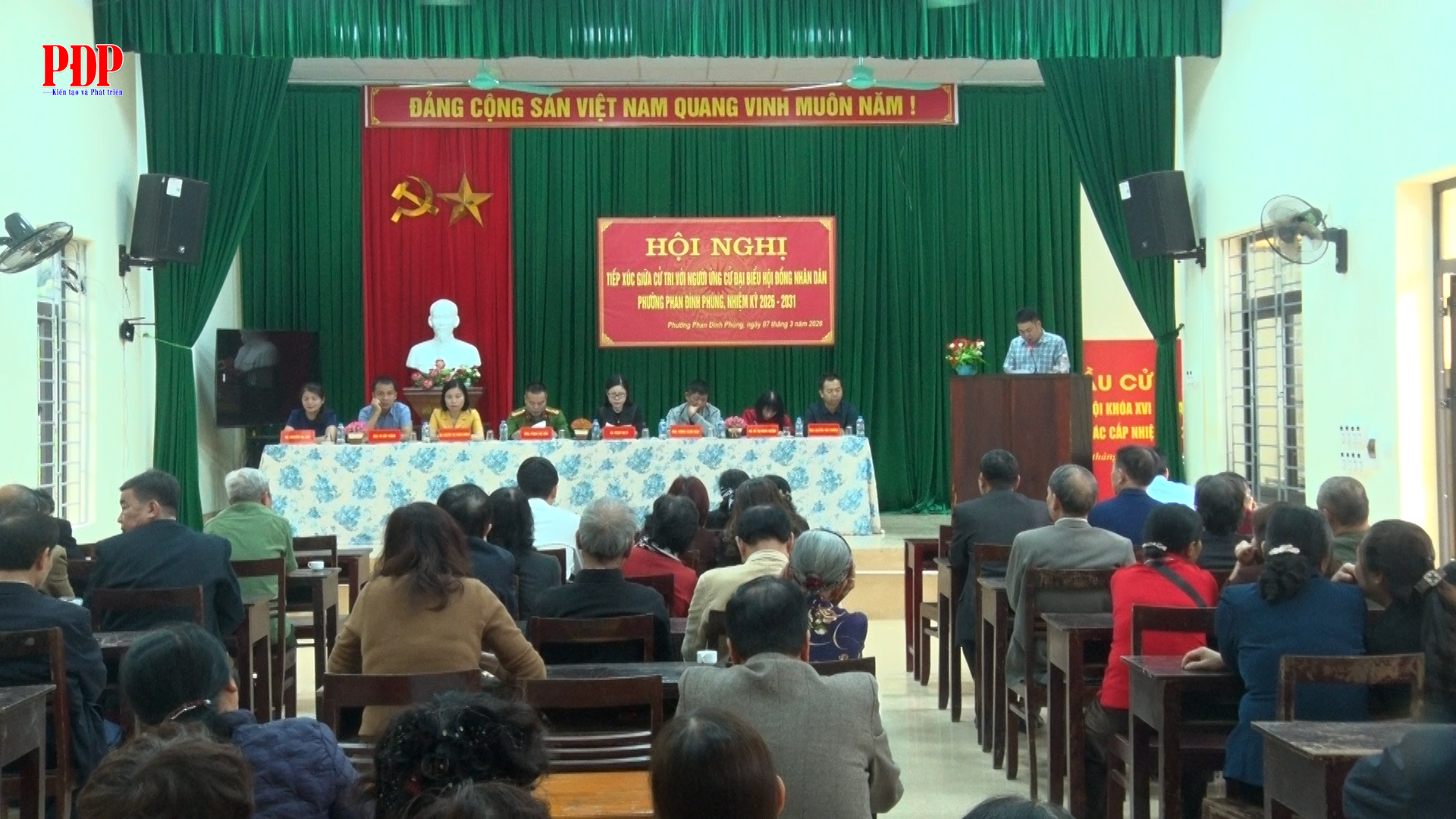 Những người ứng cử đại biểu HĐND phường Phan ĐÌnh Phùng nhiệm kỳ 2026-2031 tại đơn vị bầu cử số 2 tiếp xúc cử tri các tổ dân phố 23,25,26