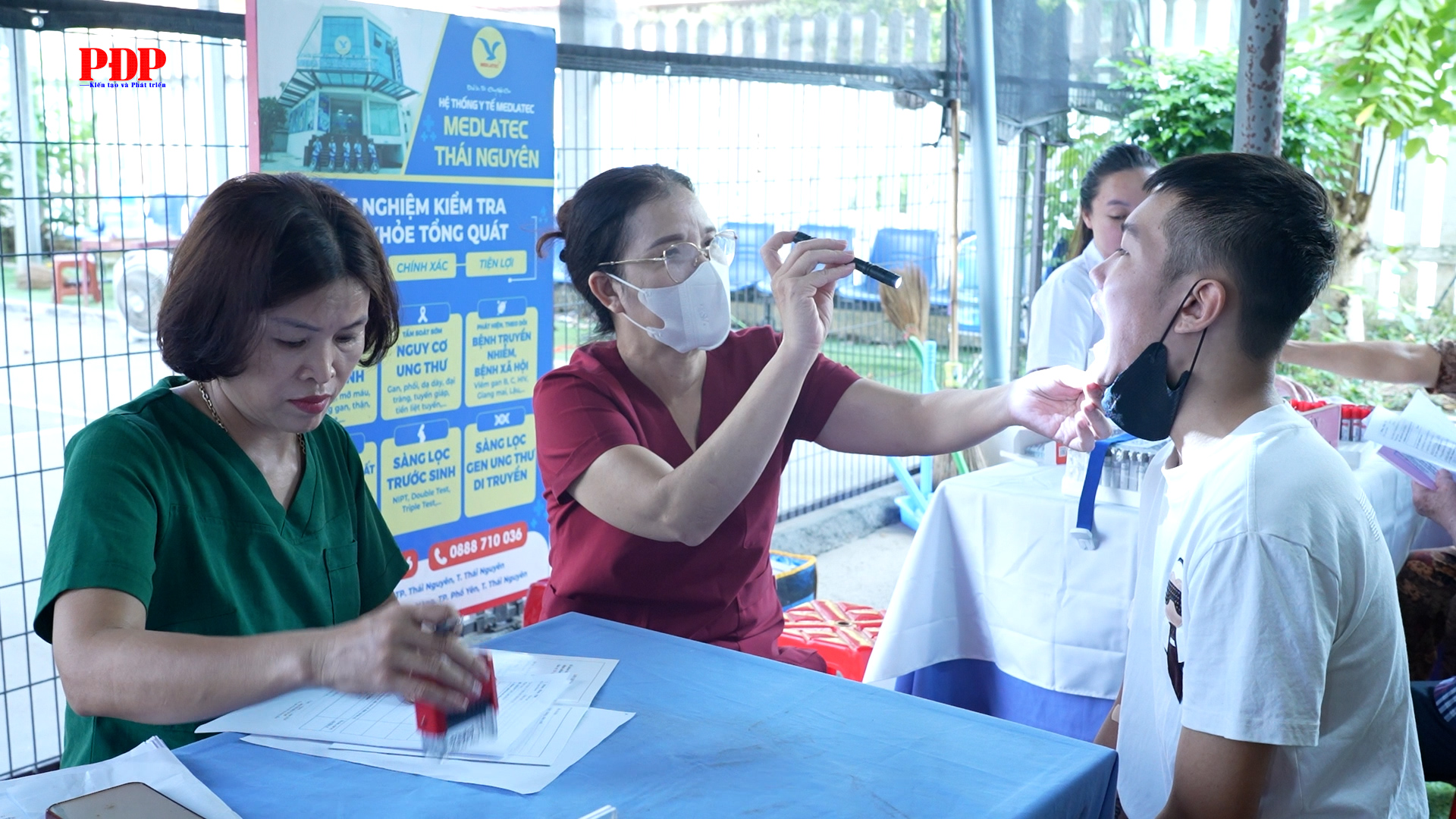 Trạm Y tế phường Phan Đình Phùng: Khám sức khỏe miễn phí cho người có công với cách mạng và nhân dân trên địa bàn