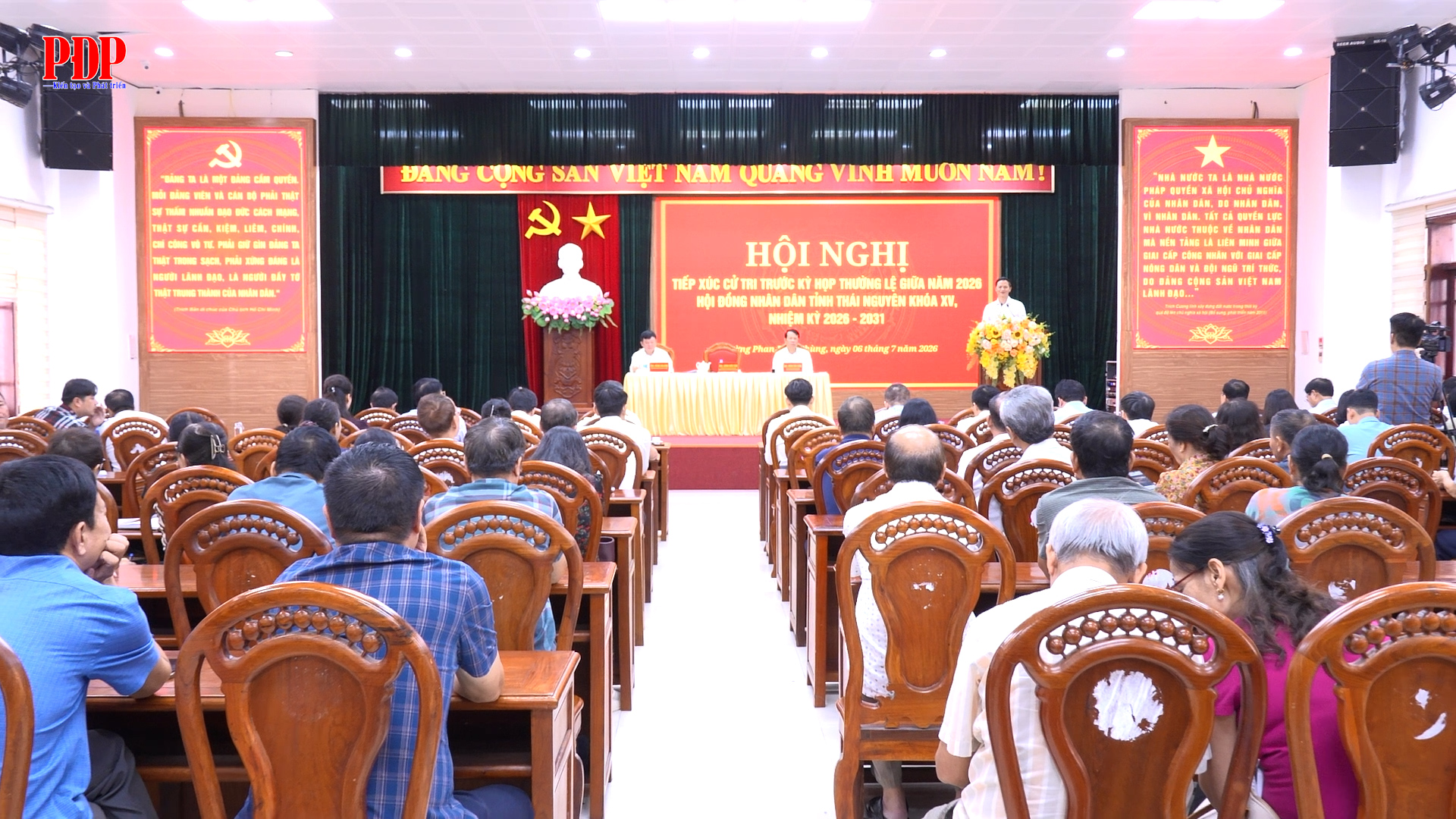 Đại biểu HĐND tỉnh Thái Nguyên tiếp xúc cử tri trước Kỳ họp thường lệ giữa năm 2026 tại phường Phan Đình Phùng