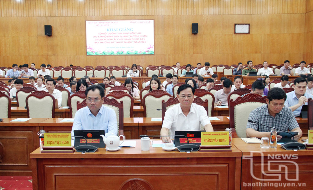 Thái Nguyên: Bồi dưỡng, cập nhật kiến thức cho cán bộ lãnh đạo, quản lý