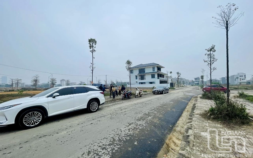 Thị trường bất động sản biến động: Cơ hội lớn nhưng rủi ro cận kề