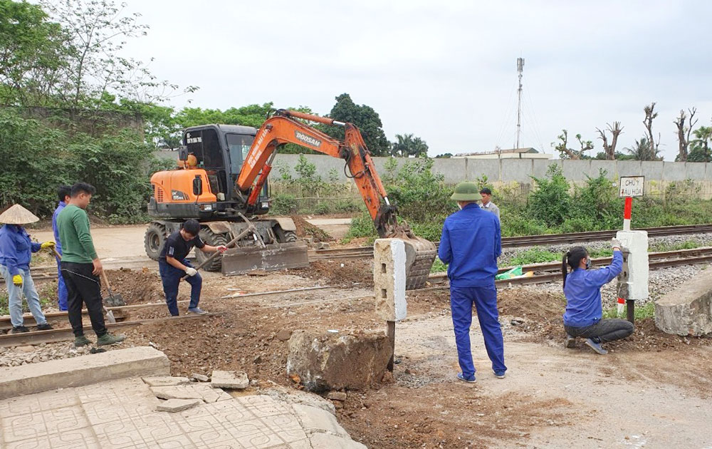 Đồng bộ giải pháp hạn chế tai nạn giao thông đường sắt