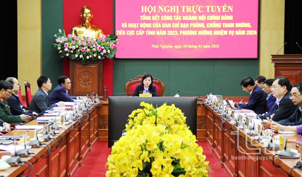 Nâng cao hiệu quả công tác nội chính Đảng và phòng chống tham nhũng, tiêu cực