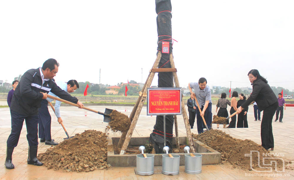 TP. Thái Nguyên phát động Tết trồng cây
