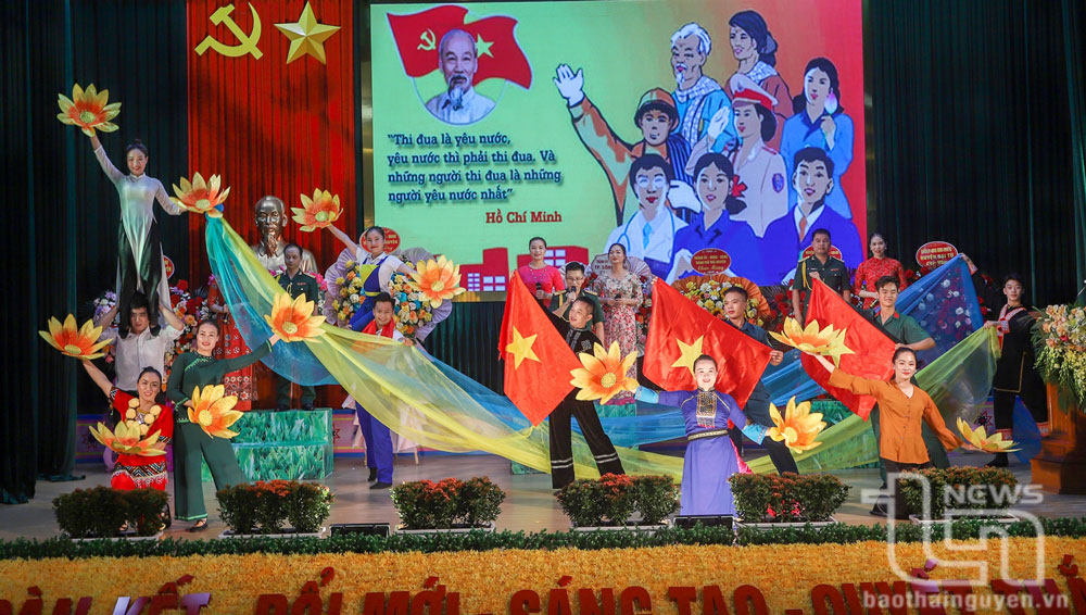 Xây dựng lực lượng vũ trang Thái Nguyên vững mạnh toàn diện