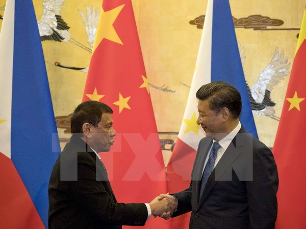 Philippines và Trung Quốc cam kết tăng cường quan hệ hữu nghị