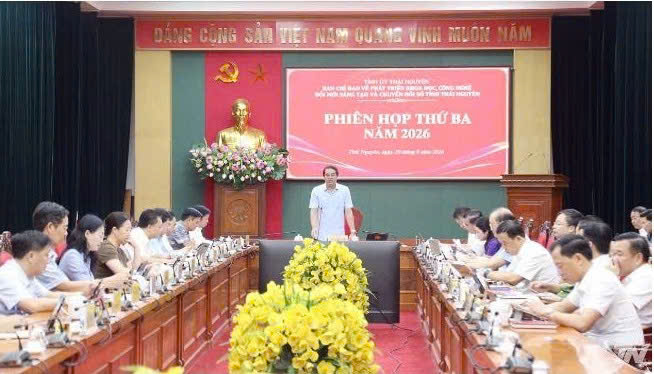 Triển khai đồng bộ, hiệu quả các giải pháp phát triển khoa học, công nghệ và chuyển đổi số