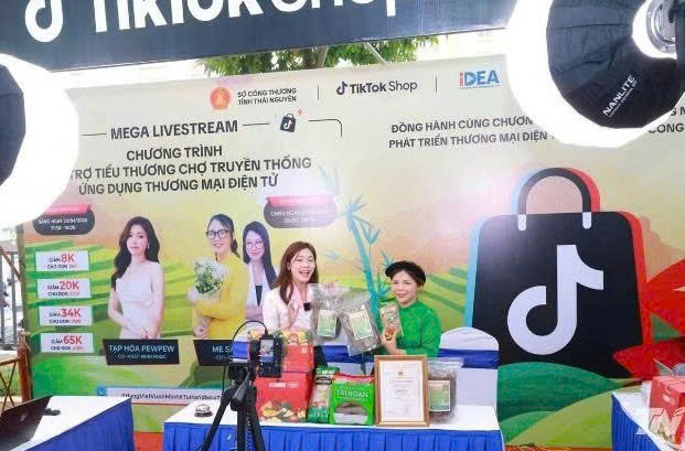Người tiêu dùng trong kỷ nguyên số