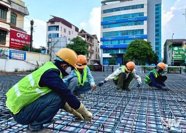 Đẩy nhanh tiến độ công trình chống ngập đường Hoàng Văn Thụ