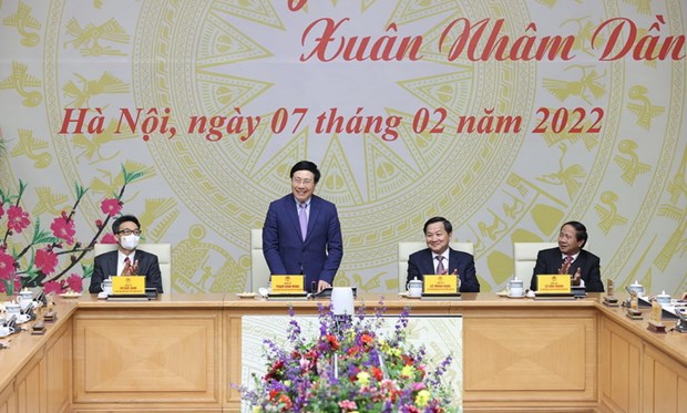 Bắt tay ngay vào công việc, 