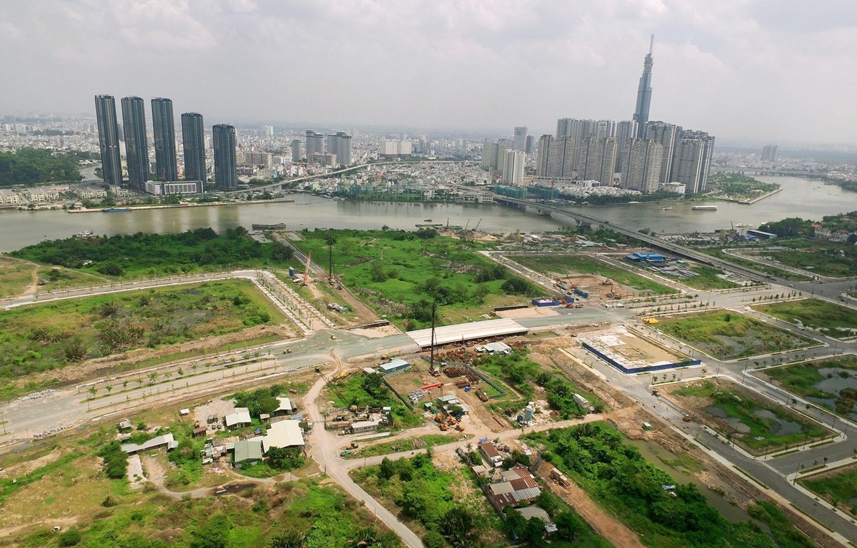 Bộ TN-MT báo cáo về tình trạng ‘cò’ đấu giá đất, 'quân xanh quân đỏ'