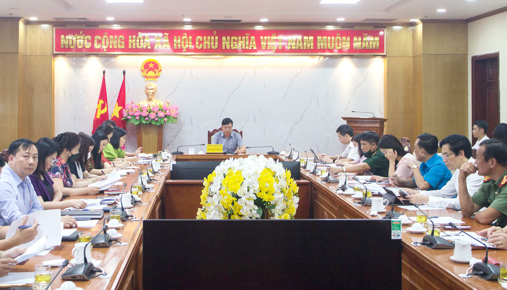 Đảm bảo các điều kiện để sự kiện kỷ niệm diễn ra trang trọng, tiết kiệm