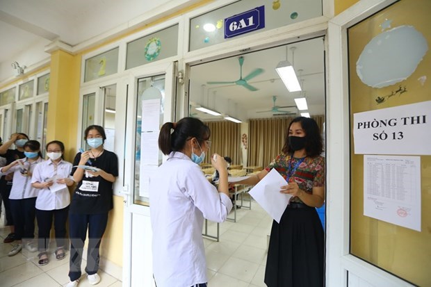 Không 'giành vé' vào lớp 10 công lập, còn nhiều cánh cửa mới