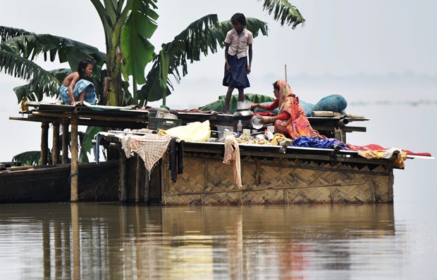 Lũ lụt gây ra thiệt hại lớn tại Ấn Độ và Bangladesh