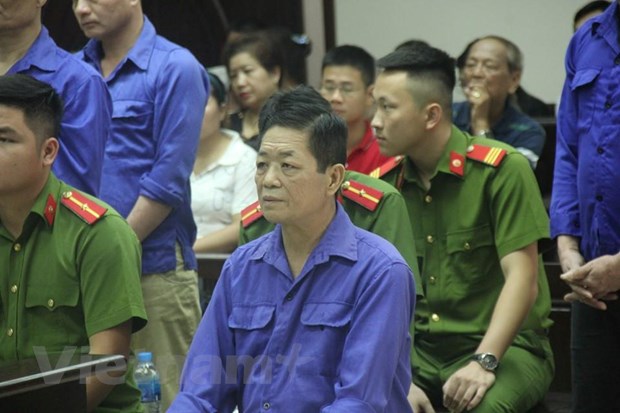 Vụ bảo kê chợ Long Biên: Hưng ‘kính’ lĩnh án 48 tháng tù
